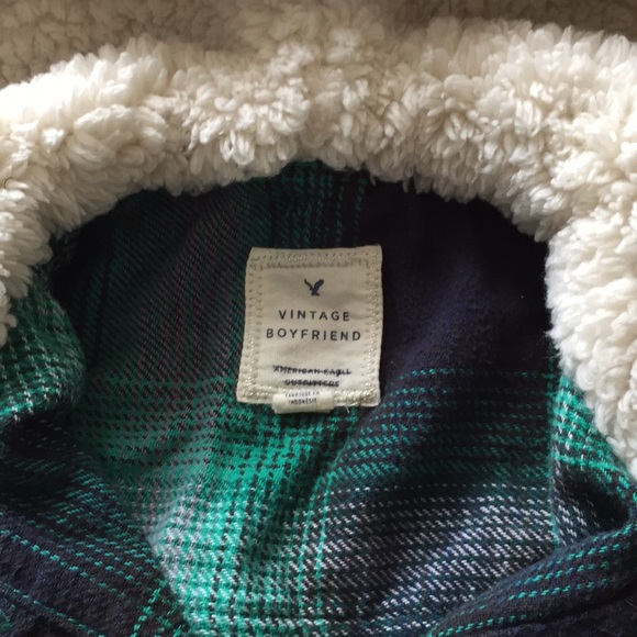 American Eagle Hooded Plaid Button-up - Picture 2 of 2